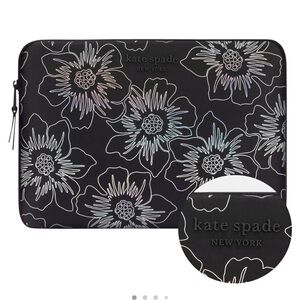 Kate Spade New York Puffer Laptop Sleeve 16 Inch - Hollyhock Iridescent Black